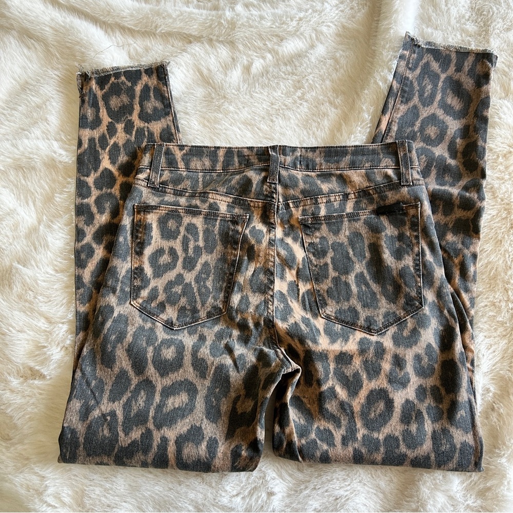 Joe’s Jeans, The Charlie, Leopard Print, Size 26 - Picture 5 of 11